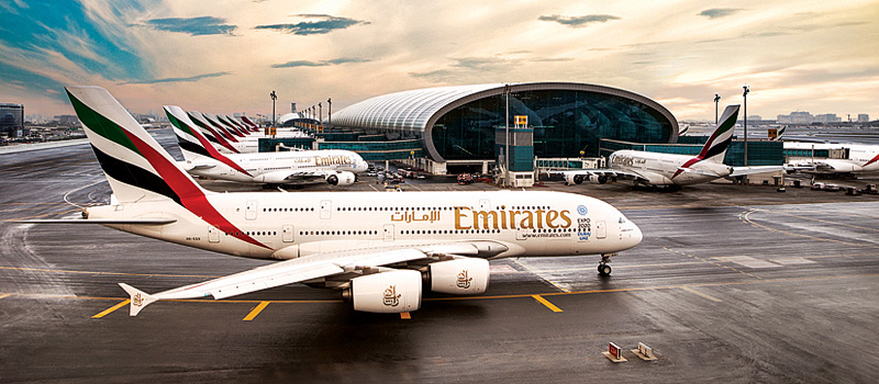 Emirates zachowuje pierwsze miejsce zarówno wśród linii lotniczych